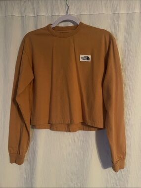 The North Face Cropped Long Sleeve Tee - Tan Brown